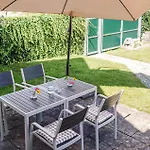 בית נופש 2 Bedroom Awesome In *